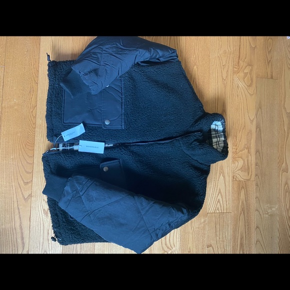 SOLD đź’— American eagle puffer jacket - Picture 5 of 6